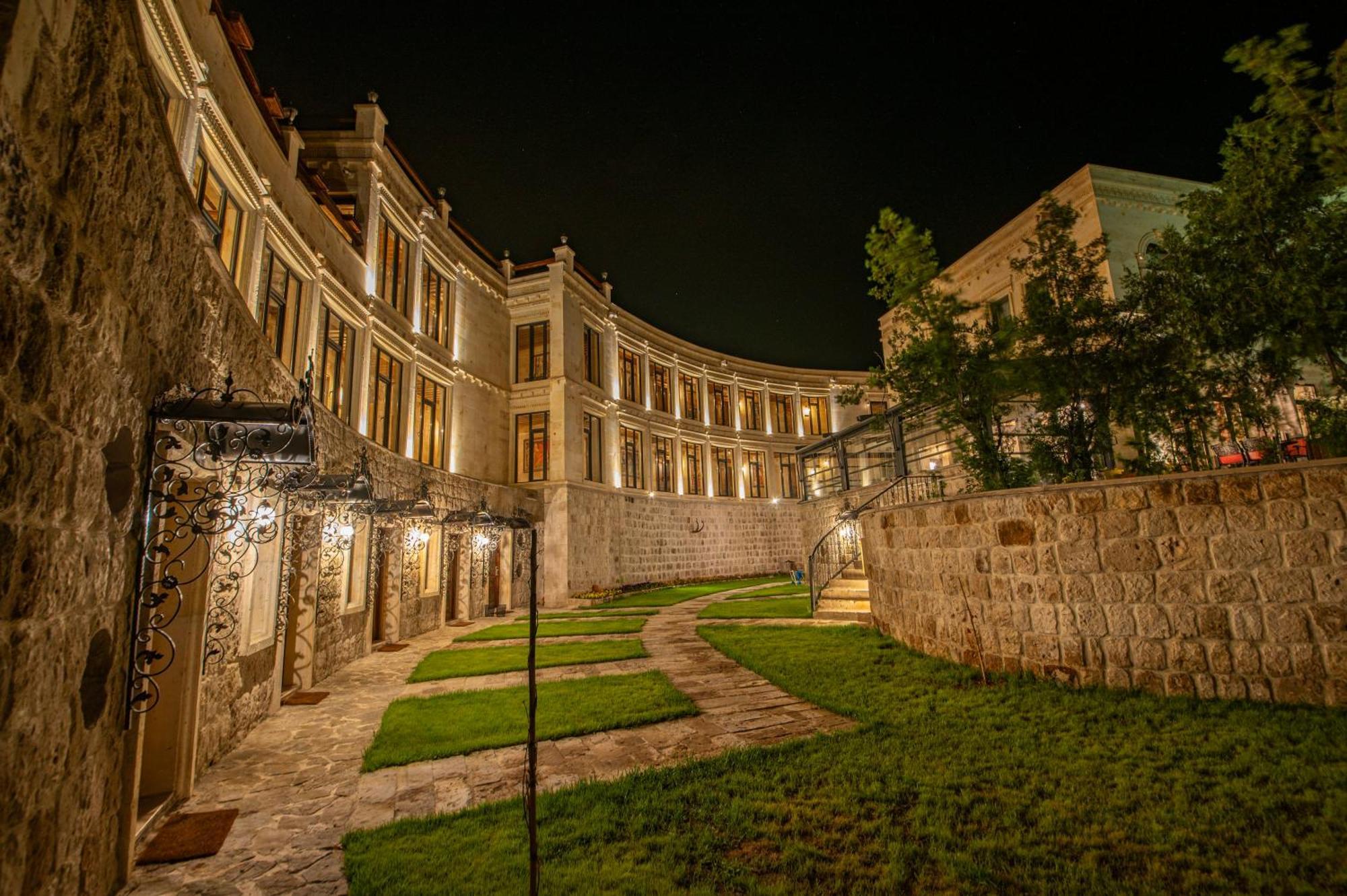 Bed and Breakfast Sobek Stone House Cappadocia Nevşehir Exterior foto